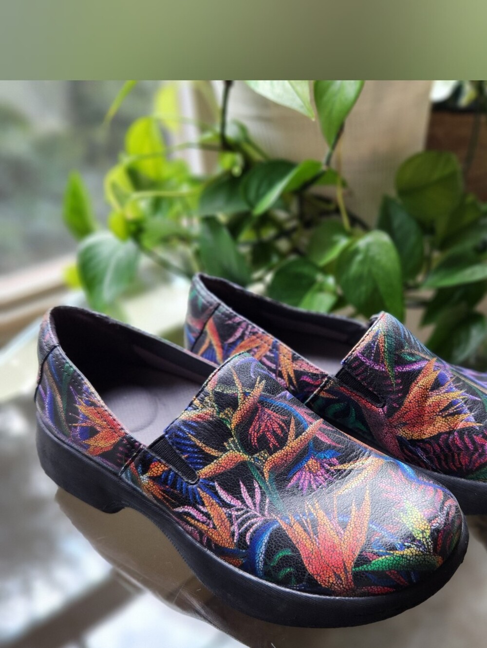 Klogs Mission Leather Nursing Clogs Hawaiian Nights Print Slip On 7